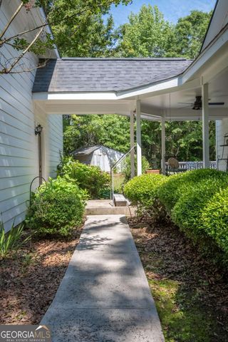 1181 Pete Dickens Road, Bogart, GA 30622