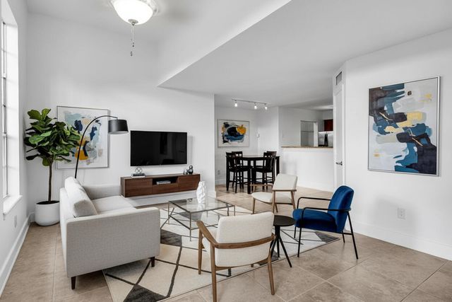 1275 Crystal Way K, Delray Beach, FL 33444