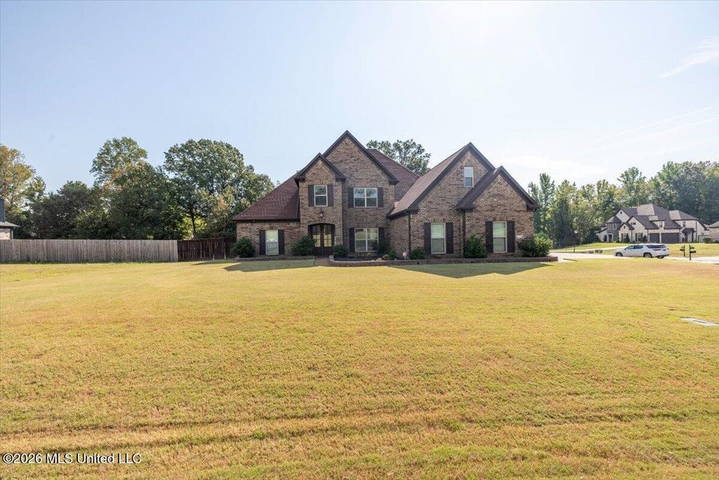 3328 Straw Bridge Road, Olive Branch, MS 38654 — exterior