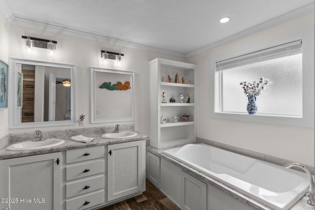 2192 W Tanglewood Drive SW, Supply, NC 28462
