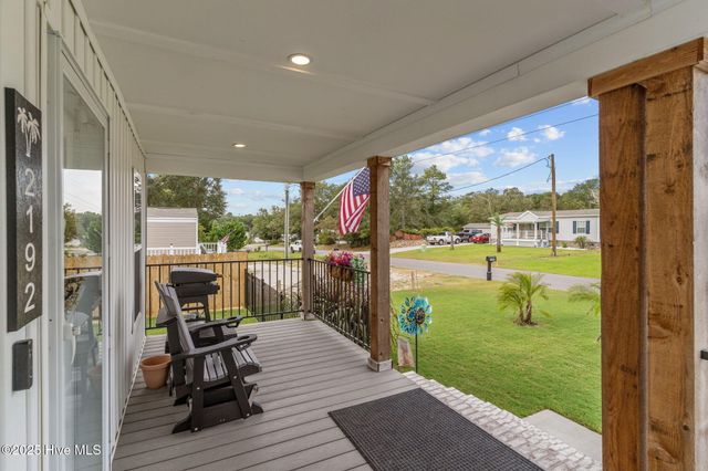 2192 W Tanglewood Drive SW, Supply, NC 28462