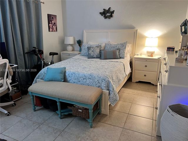 5501 SW 77th Court 102C, Miami, FL 33155