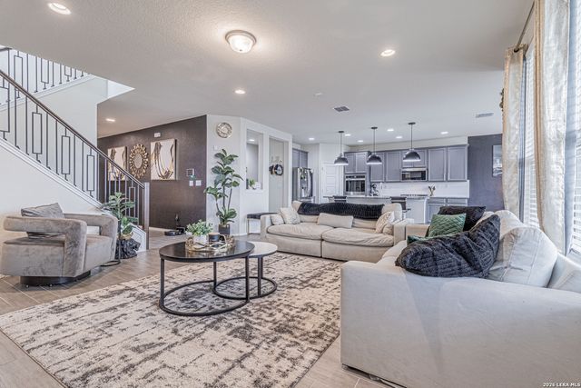 2102 Dalhart, San Antonio, TX 78253