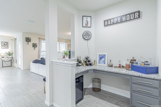 2102 Dalhart, San Antonio, TX 78253