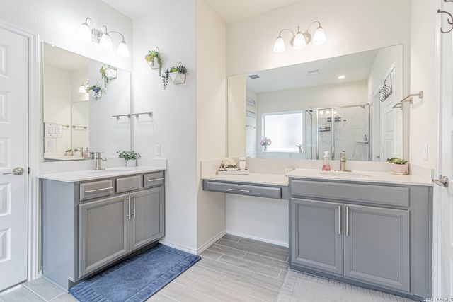 2102 Dalhart, San Antonio, TX 78253