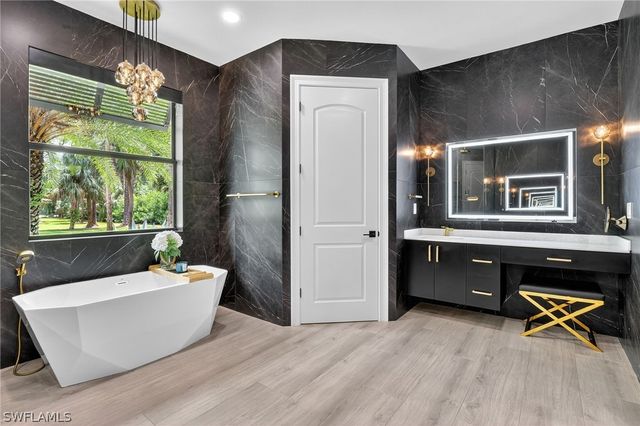 443 Weber BLVD S, Naples, FL 34117