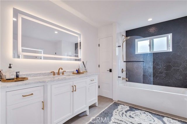 2550 Pacific Coast Highway 224, Torrance, CA 90505