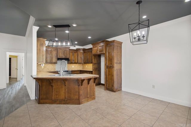 1250 Edge Valley Drive, Conway, AR 72032