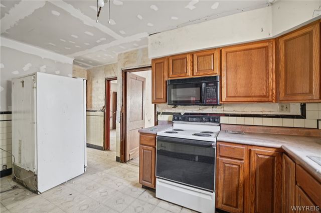 328 Highgate Avenue, Buffalo, NY 14215