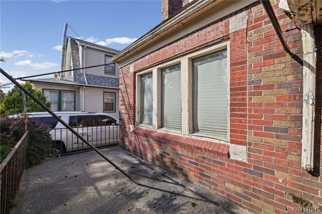 328 Highgate Avenue, Buffalo, NY 14215
