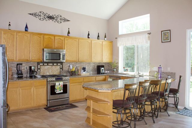 3786 Waynesboro, Ceres, CA 95307