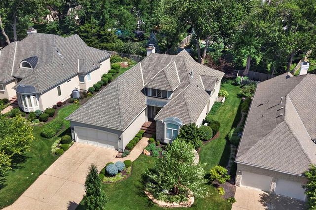 5248 W 115TH Terrace, Leawood, KS 66211