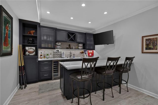 5248 W 115TH Terrace, Leawood, KS 66211