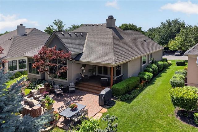 5248 W 115TH Terrace, Leawood, KS 66211