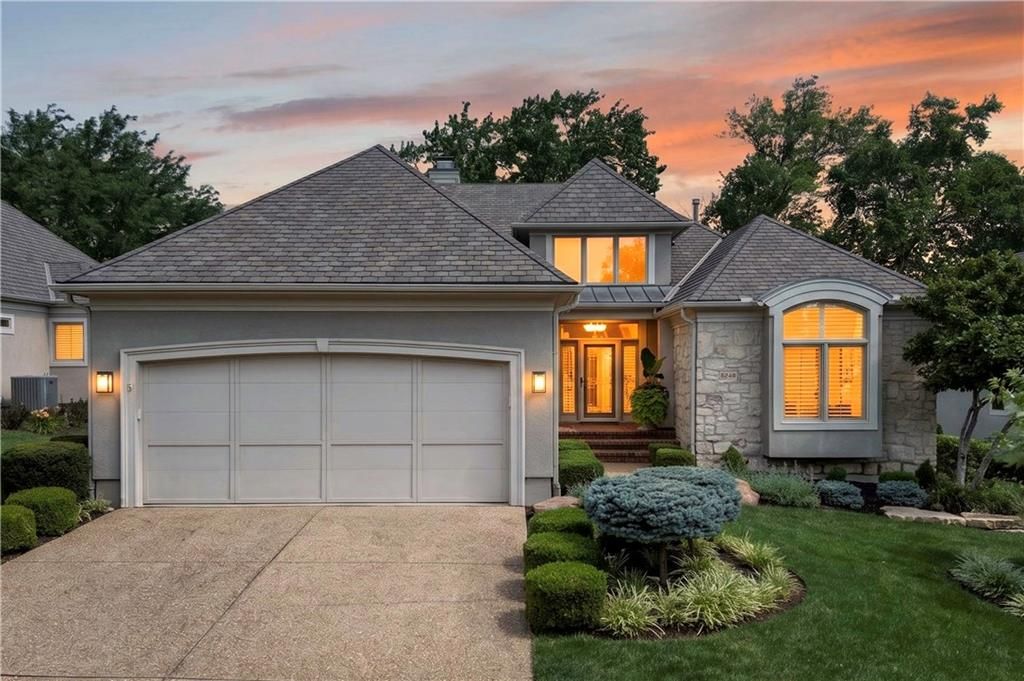 5248 W 115TH Terrace, Leawood, KS 66211
