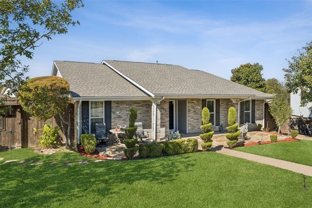 3025 Princess Lane, Plano, TX 75074