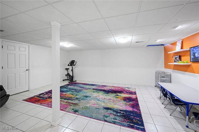 30907 Arlington Circle, Bay Village, OH 44140