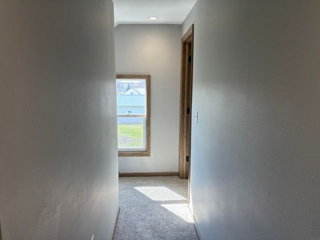 709 S Madison Street, Wellsburg, IA 50680