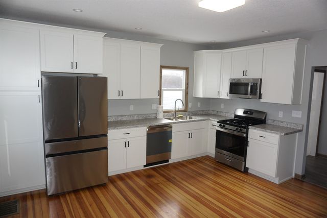 709 S Madison Street, Wellsburg, IA 50680