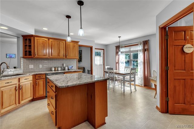 3667 Spice Creek, Wheatfield, NY 14120
