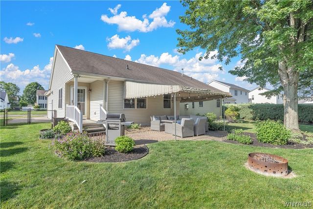 3667 Spice Creek, Wheatfield, NY 14120