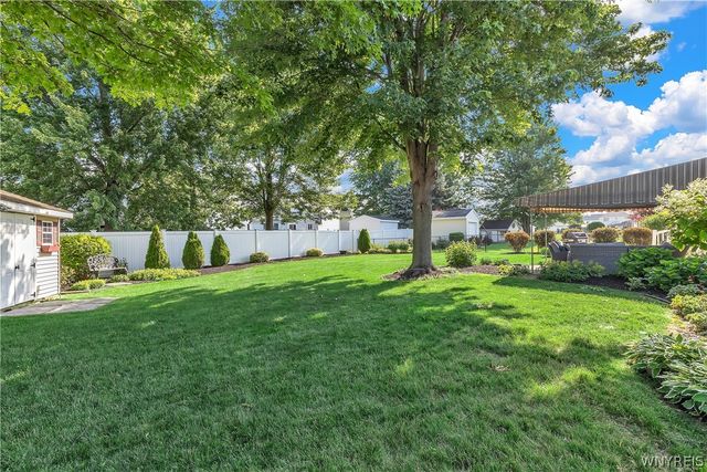 3667 Spice Creek, Wheatfield, NY 14120