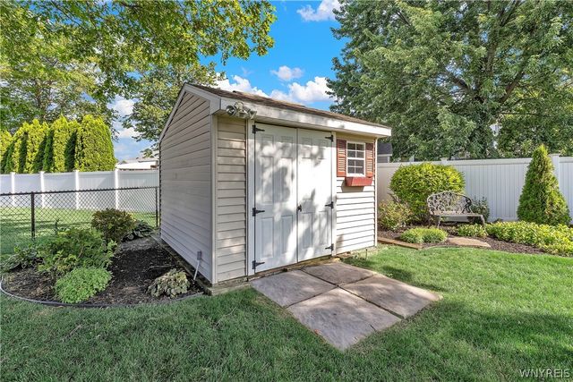 3667 Spice Creek, Wheatfield, NY 14120
