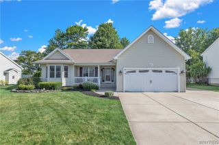 3667 Spice Creek, Wheatfield, NY 14120