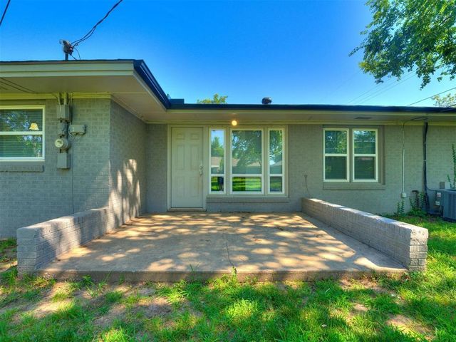 1800 Melrose Drive, Norman, OK 73069