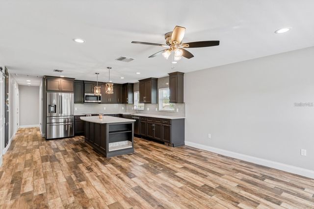 3792 ARKANSAS AVENUE NE, St Petersburg, FL 33703