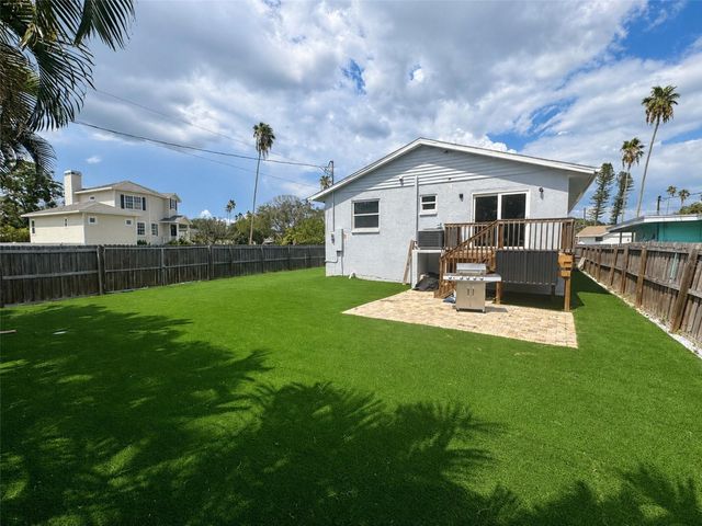 3792 ARKANSAS AVENUE NE, St Petersburg, FL 33703