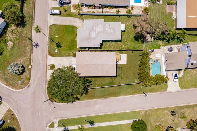 3792 ARKANSAS AVENUE NE, St Petersburg, FL 33703