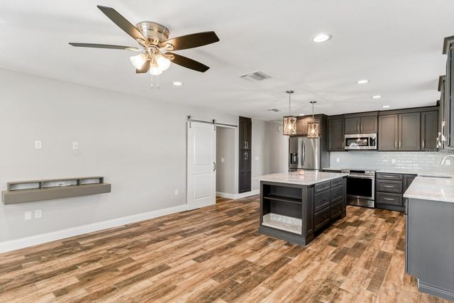 3792 ARKANSAS AVENUE NE, St Petersburg, FL 33703