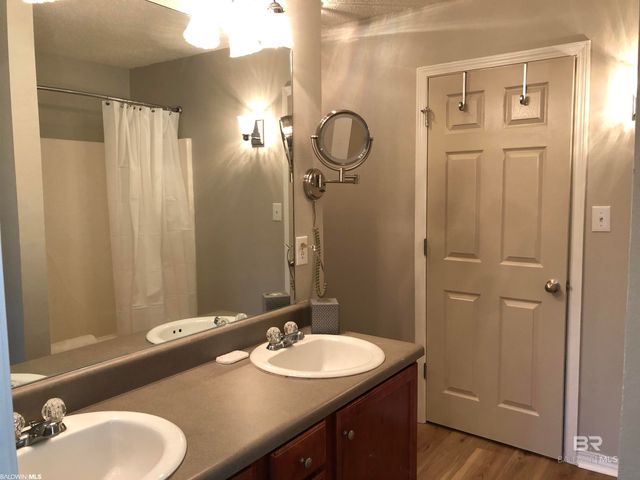 9839 Hollowbrook Avenue, Fairhope, AL 36532