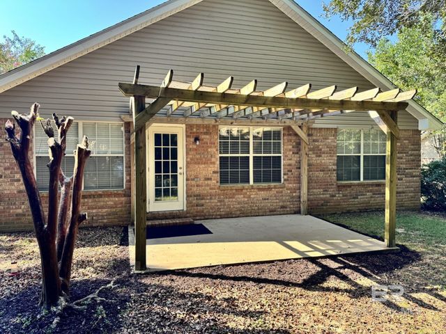 9839 Hollowbrook Avenue, Fairhope, AL 36532