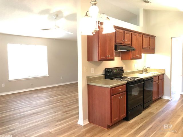 9839 Hollowbrook Avenue, Fairhope, AL 36532