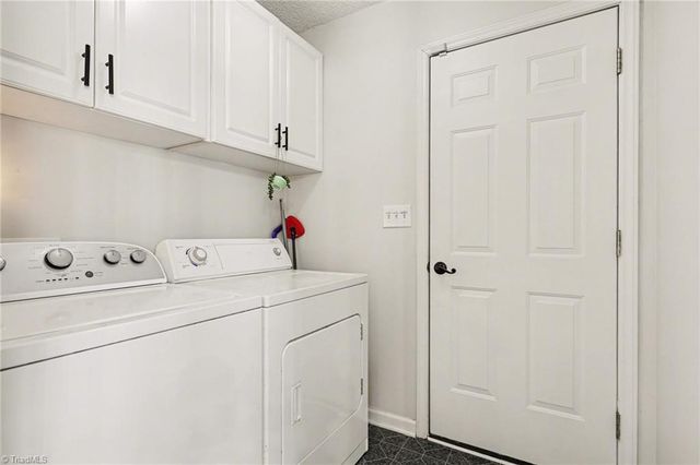 323 Jarrett Road, Thomasville, NC 27360