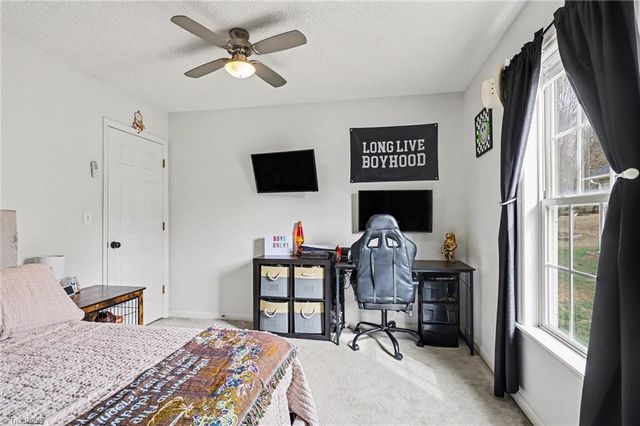 323 Jarrett Road, Thomasville, NC 27360