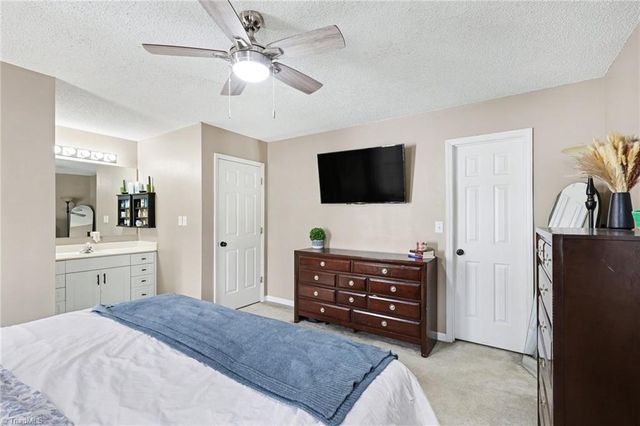 323 Jarrett Road, Thomasville, NC 27360