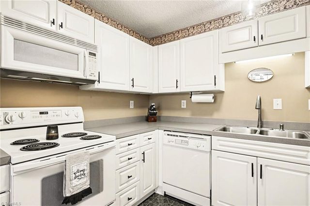 323 Jarrett Road, Thomasville, NC 27360