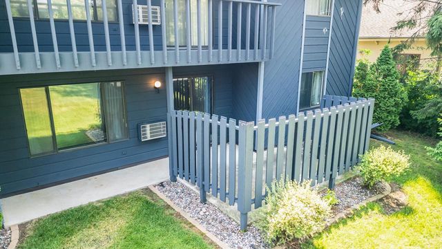 3219 W Meadows COURT #D, Sheboygan, WI 53081