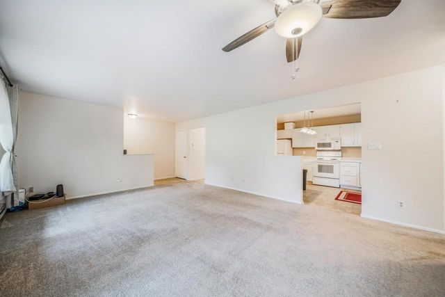 3219 W Meadows COURT #D, Sheboygan, WI 53081