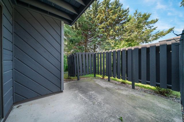 3219 W Meadows COURT #D, Sheboygan, WI 53081