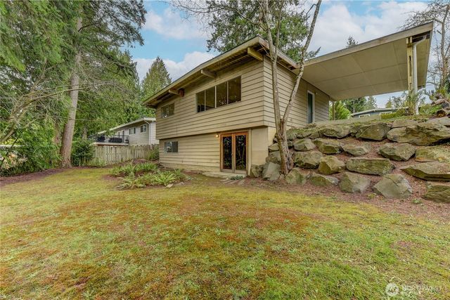 16217 Lake Hills Boulevard, Bellevue, WA 98008