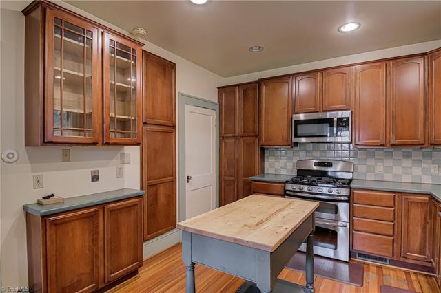 220 Gloria Avenue, Winston-salem, NC 27127