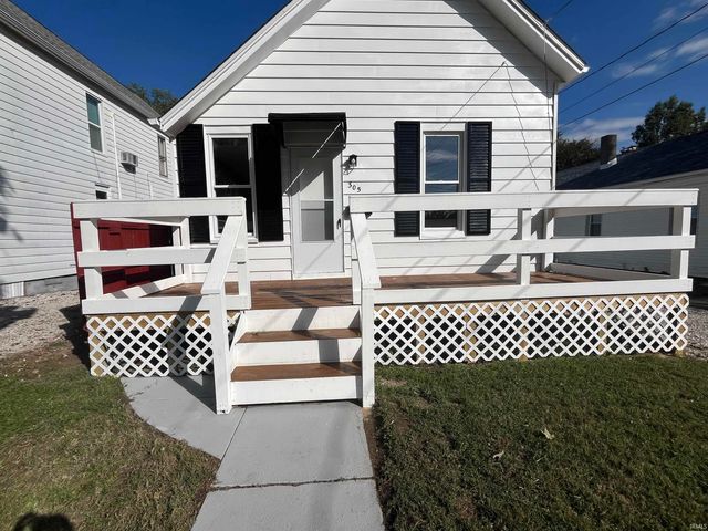 305 N Jackson Street, Huntingburg, IN 47542