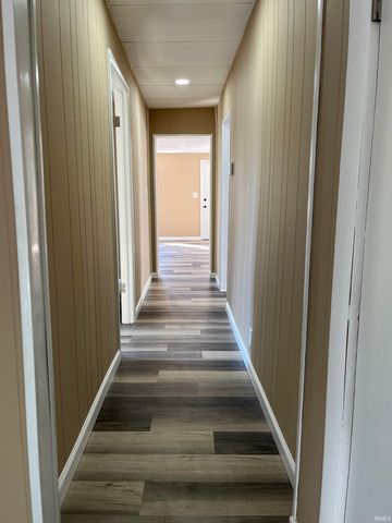 305 N Jackson Street, Huntingburg, IN 47542