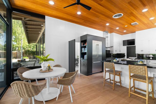 2401 Bonniebrook Dr, Stockton, CA 95207