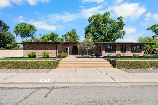 2401 Bonniebrook Dr, Stockton, CA 95207