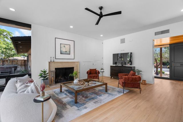 2401 Bonniebrook Dr, Stockton, CA 95207